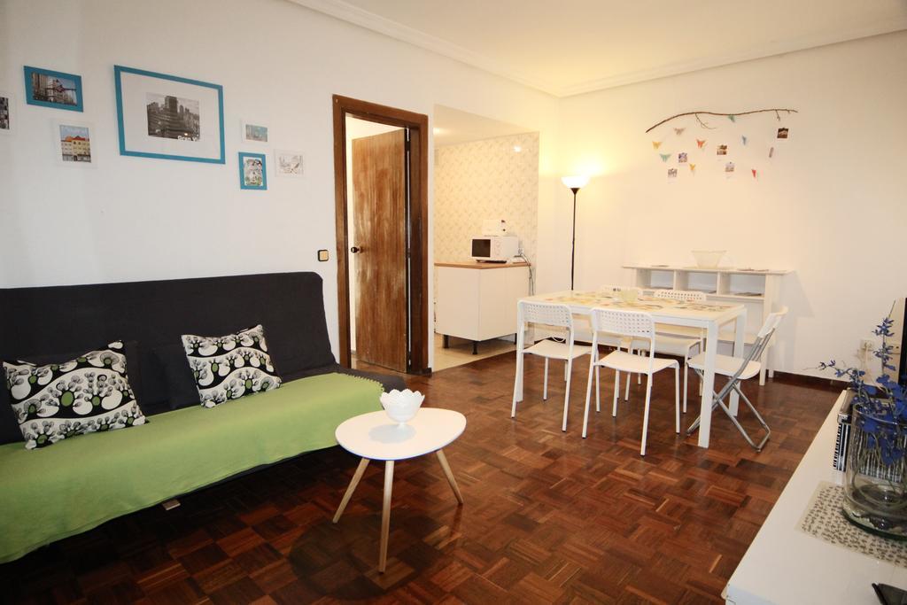 Apartamentos Callecultura Мадрид Стая снимка