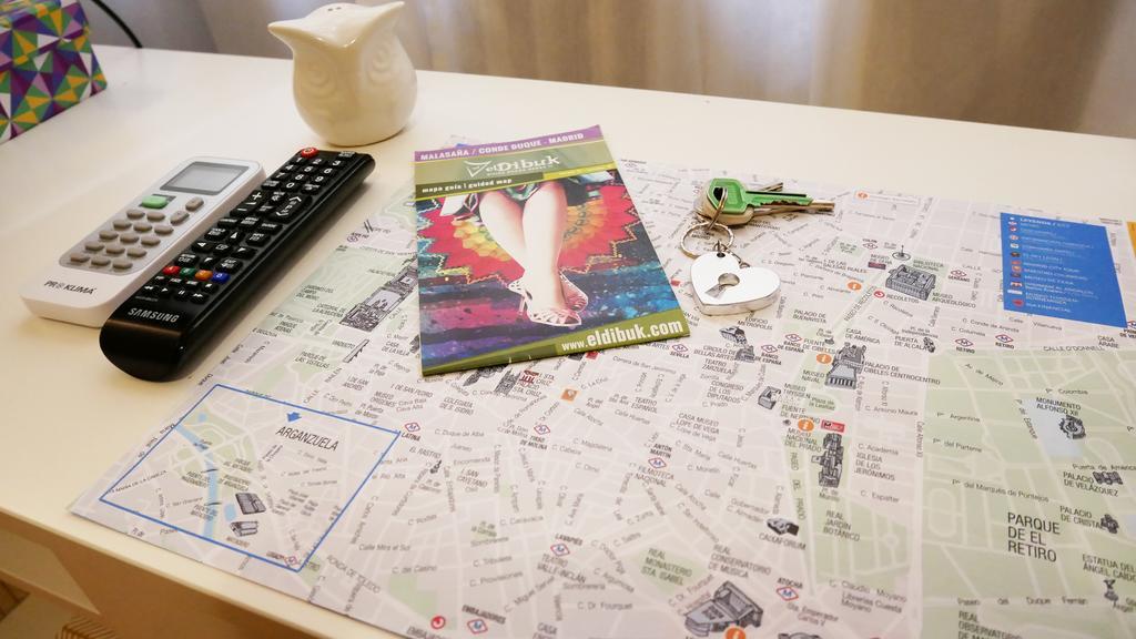 Apartamentos Callecultura Мадрид Екстериор снимка