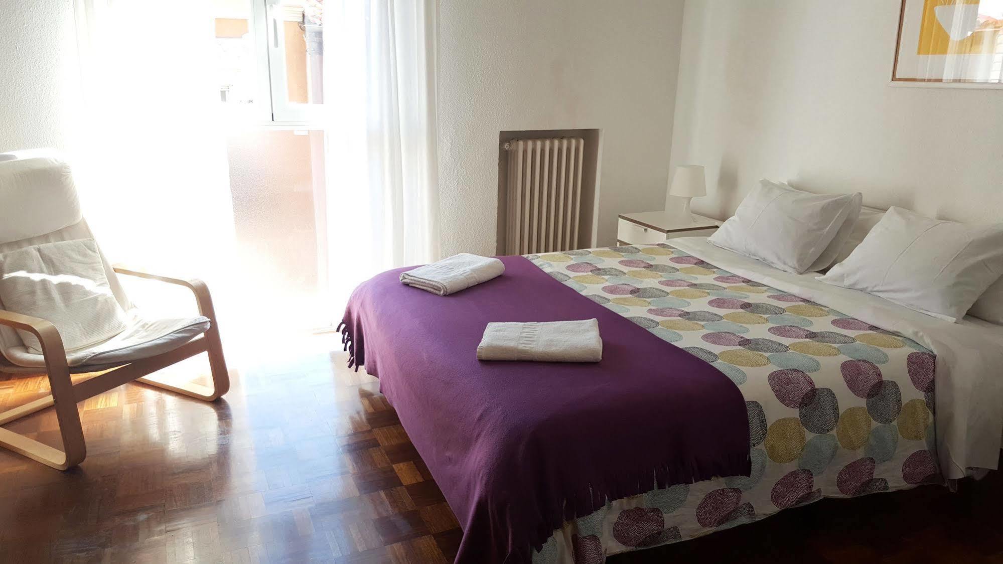 Apartamentos Callecultura Мадрид Екстериор снимка